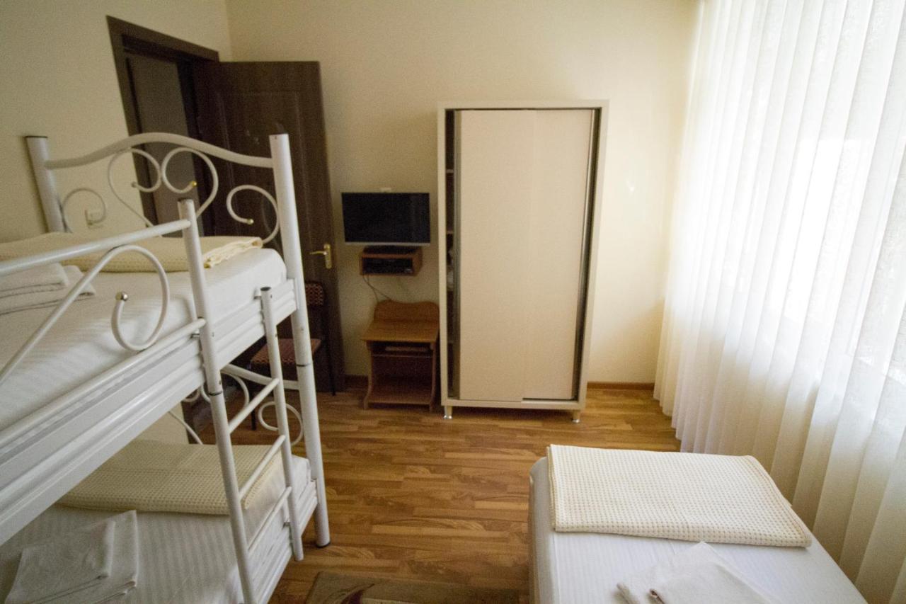 Hotel Captain Gonio المظهر الخارجي الصورة