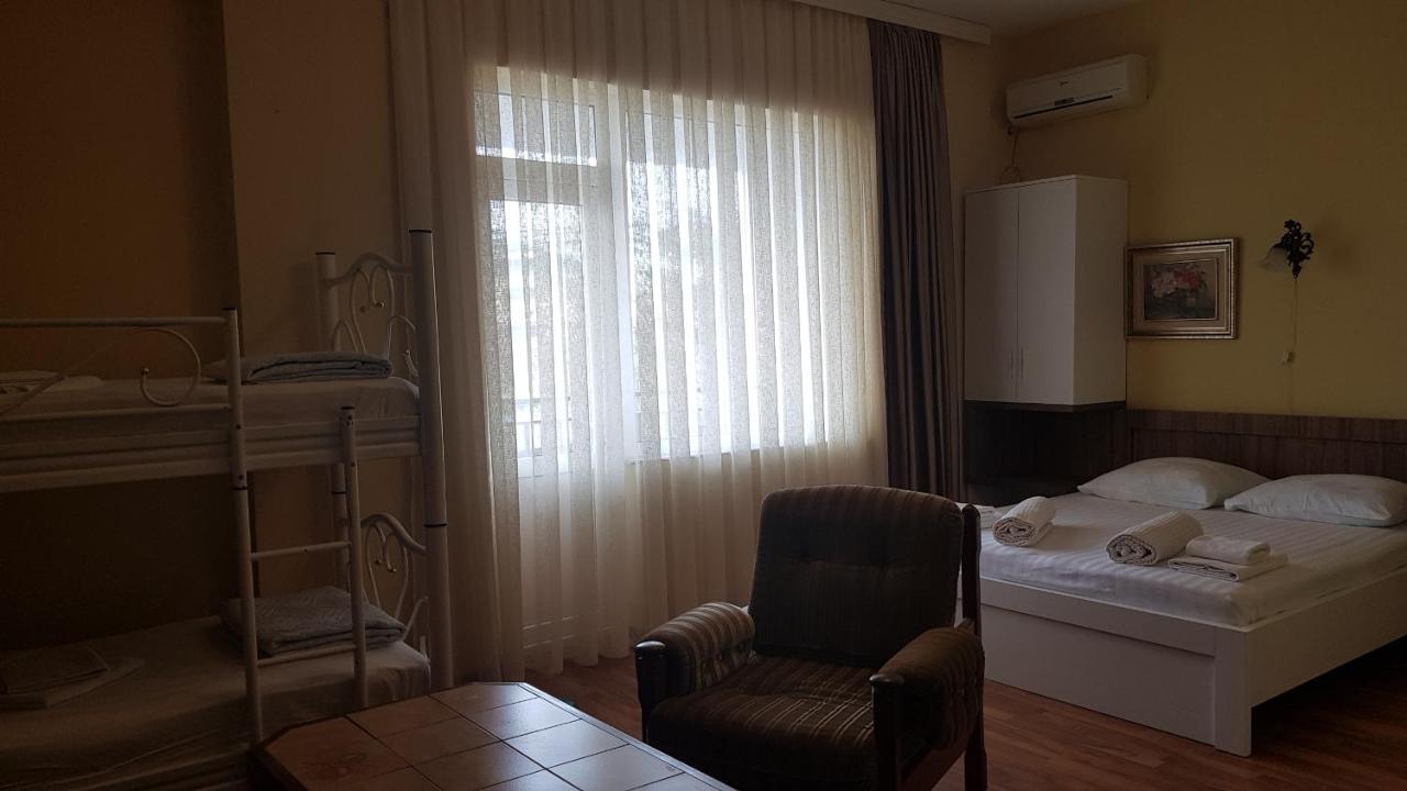 Hotel Captain Gonio المظهر الخارجي الصورة